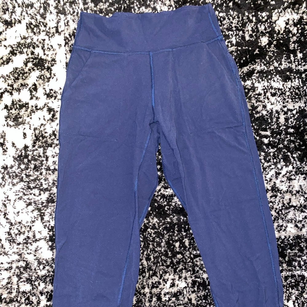 lululemon joggers
